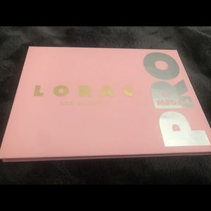Lorac mega pro 4 eyeshadow palette